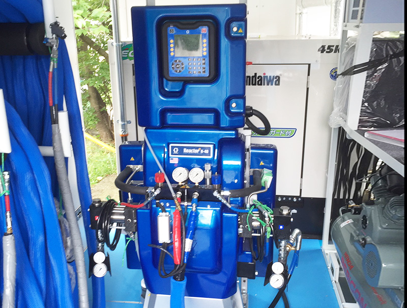 ウレタン防水スプレーマシンシステム